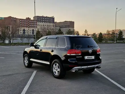 Volkswagen Touareg 2004 года за 6 350 000 тг. в Астана – фото 29