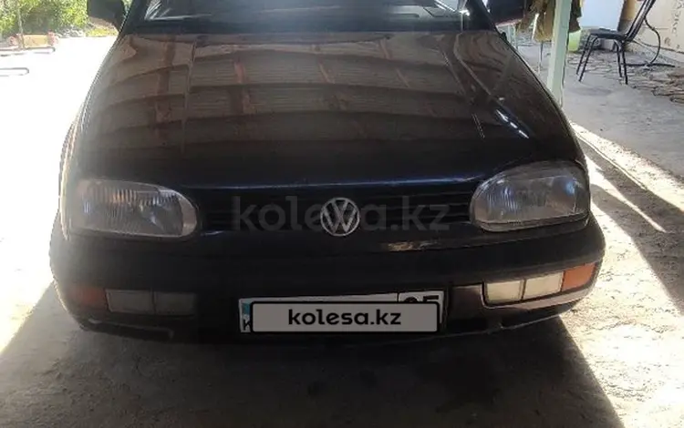 Volkswagen Golf 1993 года за 1 200 000 тг. в Алматы