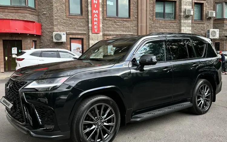 Lexus LX 600 2024 года за 75 000 000 тг. в Алматы
