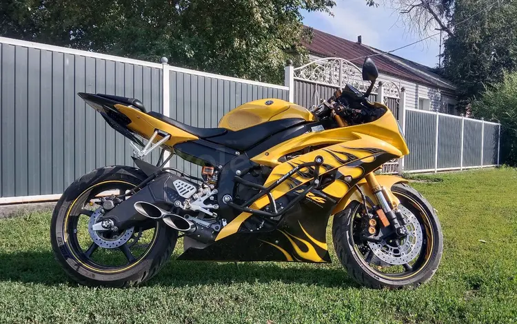Yamaha  FZR600 2008 года за 3 500 000 тг. в Семей