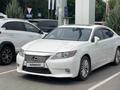 Lexus ES 250 2013 года за 10 800 000 тг. в Алматы
