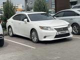 Lexus ES 250 2013 годаүшін10 800 000 тг. в Алматы – фото 2