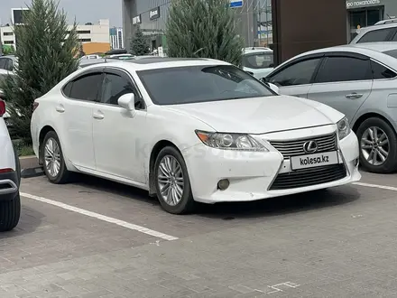 Lexus ES 250 2013 года за 10 800 000 тг. в Алматы – фото 2