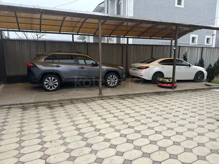 Toyota RAV4 2021 года за 15 500 000 тг. в Алматы – фото 12