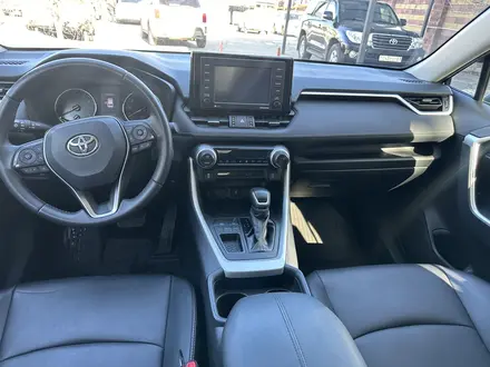Toyota RAV4 2021 года за 15 500 000 тг. в Алматы – фото 6