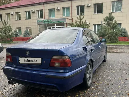 BMW 528 1996 года за 2 500 000 тг. в Алматы – фото 3