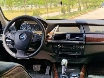BMW X5 2007 года за 8 000 000 тг. в Актау – фото 4