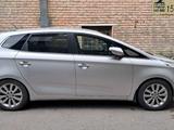 Kia Carens 2013 годаүшін7 800 000 тг. в Костанай – фото 3