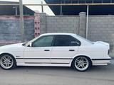 BMW 525 1994 года за 1 700 000 тг. в Есик – фото 3