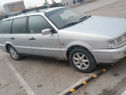 Volkswagen Passat 1995 года за 2 350 000 тг. в Кентау – фото 2