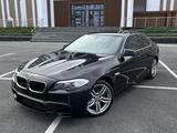 BMW 528 2011 года за 6 200 000 тг. в Караганда – фото 2