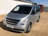 Hyundai Starex 2009 годаfor7 000 000 тг. в Байконыр – фото 2