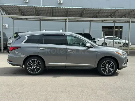 Infiniti QX60 2018 года за 12 590 000 тг. в Астана – фото 4