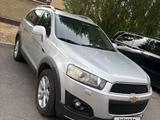 Chevrolet Captiva 2013 года за 7 000 000 тг. в Астана – фото 2
