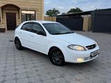 Chevrolet Lacetti 2012 годаүшін2 700 000 тг. в Актау – фото 3
