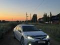 Toyota Camry 2022 годаүшін13 600 000 тг. в Актобе – фото 4