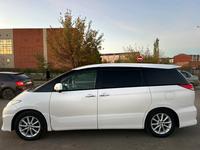 Toyota Estima 2010 года за 5 000 000 тг. в Атырау