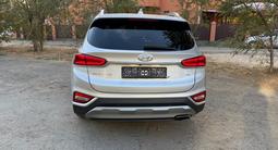 Hyundai Santa Fe 2020 года за 12 500 000 тг. в Атырау – фото 4