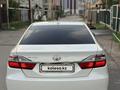 Toyota Camry 2017 года за 13 100 000 тг. в Алматы – фото 3