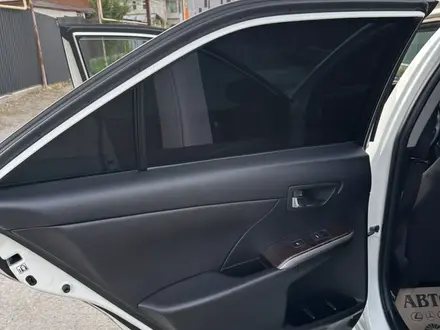 Toyota Camry 2017 года за 13 100 000 тг. в Алматы – фото 21