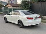 Toyota Camry 2017 годаүшін13 100 000 тг. в Алматы – фото 4