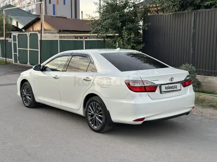 Toyota Camry 2017 года за 13 100 000 тг. в Алматы – фото 4