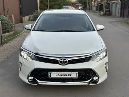 Toyota Camry 2017 года за 13 100 000 тг. в Алматы – фото 6