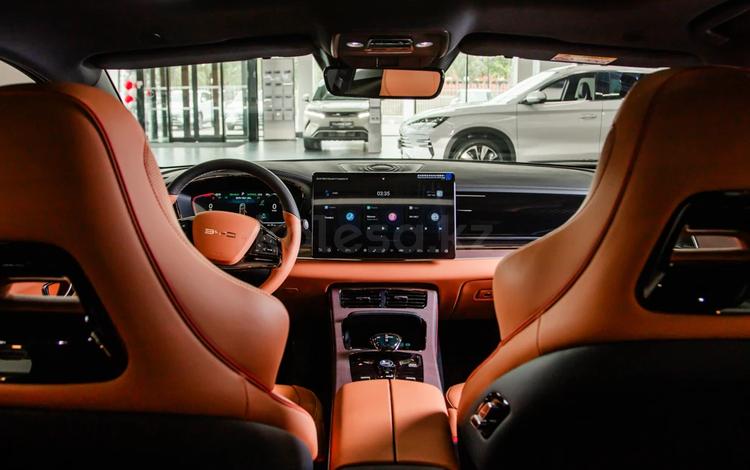 BYD Han Flagship EV — миниатюра 5