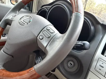 Lexus RX 350 2008 года за 12 300 000 тг. в Алматы – фото 47