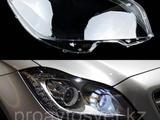 Стекла фар на авто марки Mercedes-Benz за 13 000 тг. в Алматы