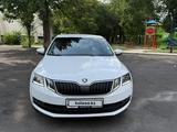 Skoda Octavia 2019 года за 9 500 000 тг. в Шымкент – фото 2