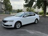 Skoda Octavia 2019 года за 9 500 000 тг. в Шымкент – фото 4