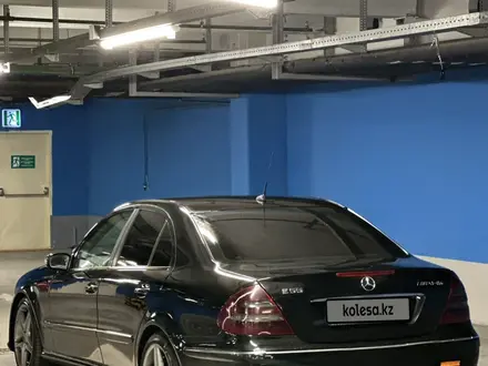 Mercedes-Benz E 55 AMG 2003 года за 9 000 000 тг. в Алматы – фото 20