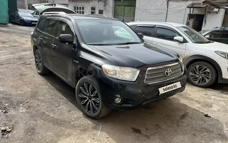 Toyota Highlander 2008 года за 10 000 000 тг. в Алматы