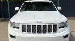 Jeep Grand Cherokee 2014 года за 7 000 000 тг. в Уральск – фото 2