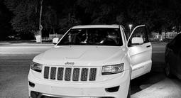 Jeep Grand Cherokee 2014 года за 7 000 000 тг. в Уральск