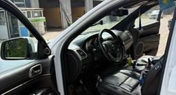 Jeep Grand Cherokee 2014 года за 7 000 000 тг. в Уральск – фото 5