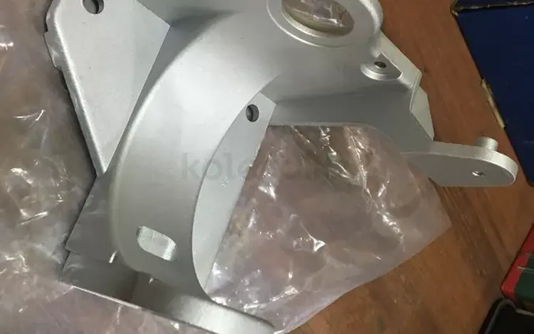 Кронштейн крепления компрессора за 45 000 тг. в Алматы