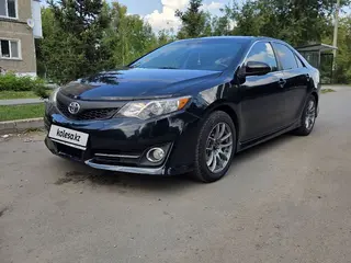 Toyota Camry, 2012