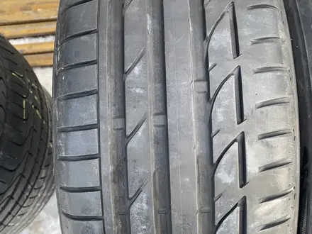 Пара летние шины 225/45/19 225/45R19 Bridgestoone. за 45 000 тг. в Алматы – фото 2