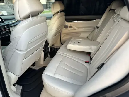 BMW X5 2013 года за 17 700 000 тг. в Алматы – фото 14