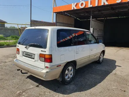 Mazda MPV 1997 года за 1 800 000 тг. в Алматы – фото 4