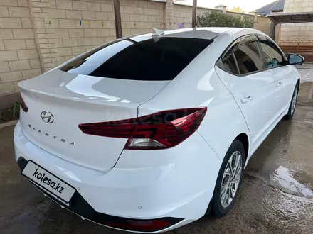 Hyundai Elantra 2019 года за 8 000 000 тг. в Шымкент – фото 18