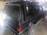 Jeep Cherokee 1989 года за 3 000 000 тг. в Астана