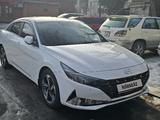 Hyundai Elantra 2021 годаfor11 000 000 тг. в Алматы