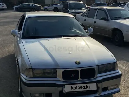 BMW 328 1996 года за 3 200 000 тг. в Алматы – фото 4