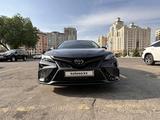 Toyota Camry 2022 года за 13 000 000 тг. в Алматы – фото 3
