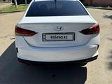 Hyundai Accent 2022 годаүшін7 999 999 тг. в Павлодар – фото 4