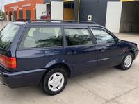 Volkswagen Passat 1993 годаүшін1 650 000 тг. в Уральск