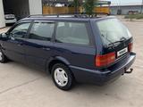 Volkswagen Passat 1993 годаүшін1 650 000 тг. в Уральск – фото 5